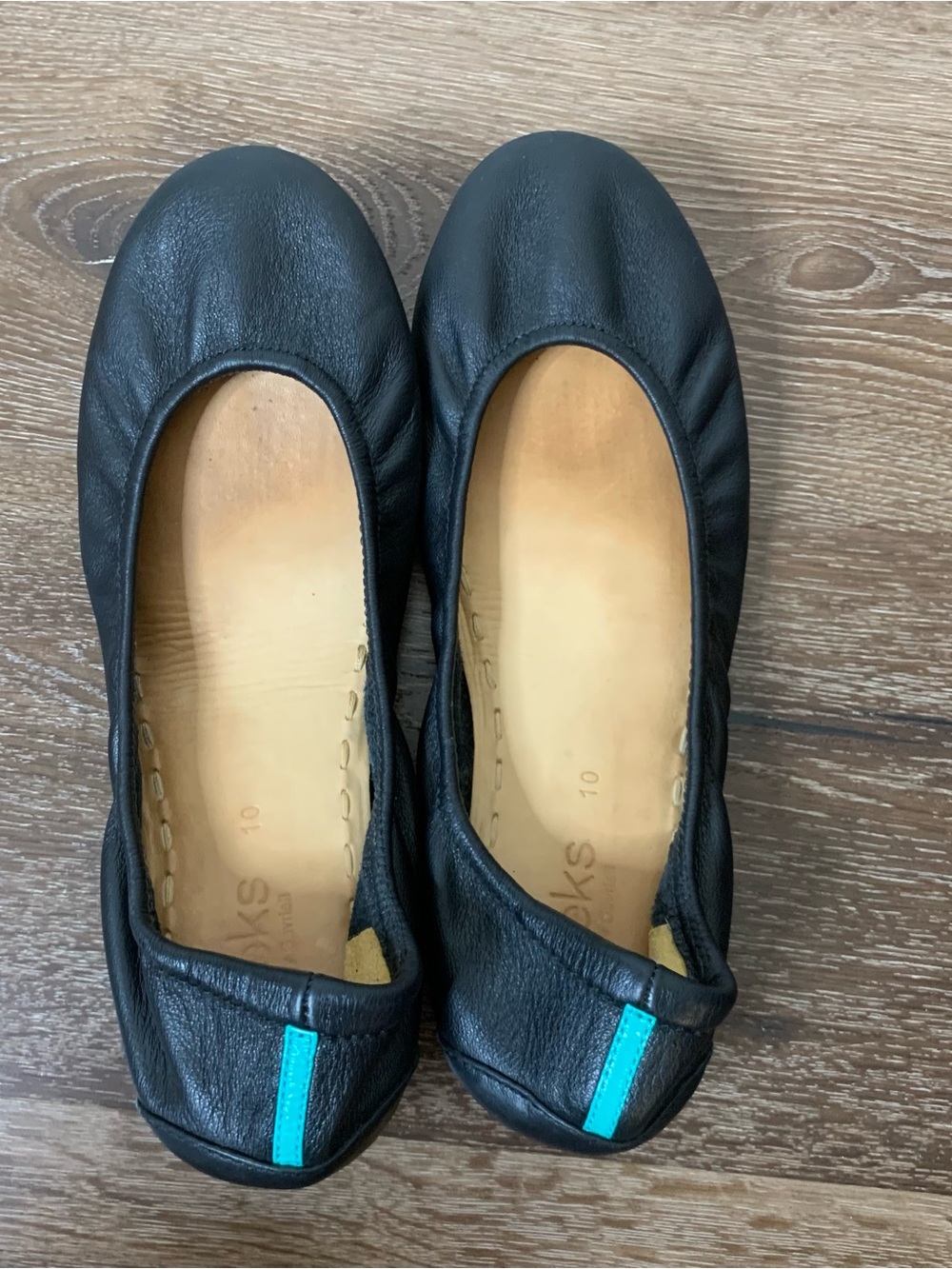 Tieks Womens black ballet flats 10